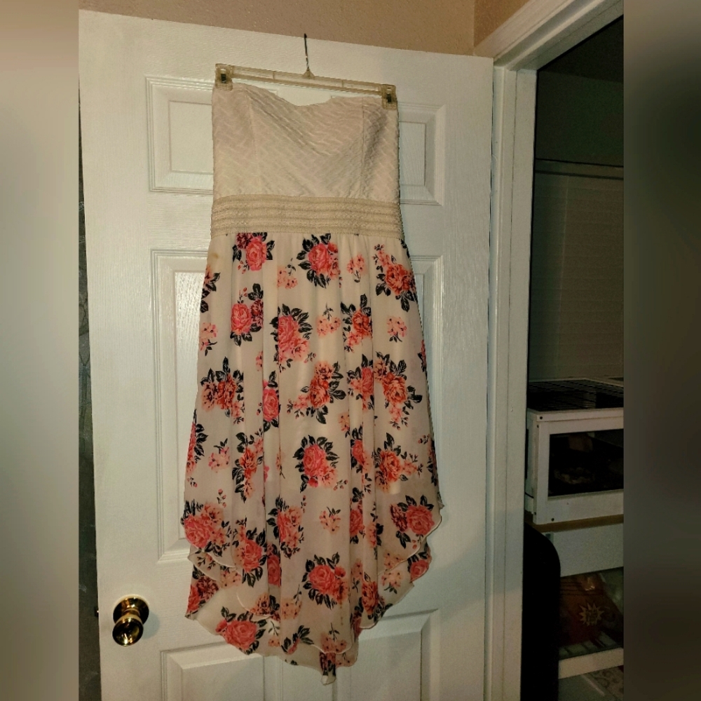 NO BOUNDARIES Women's White Flowery Strapless Hi-Low Dress Size 19...XXL
